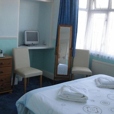 Arden Way Guesthouse Στράτφορντ απόν Έιβον Δωμάτιο φωτογραφία